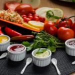 Výroba vánočního cukroví ve velkém