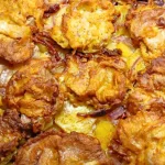 Smyslné pohlazení chuťových pohárků: Dokonalá harmonie bramborových šulánků a sladké švestkové pochoutky